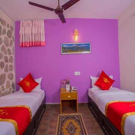 Hotel Fewa Corner & Restro Pokhara Extérieur photo