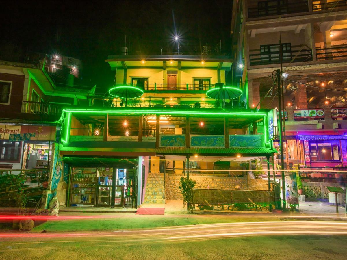 Hotel Fewa Corner & Restro Pokhara Extérieur photo